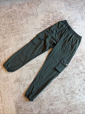 Men’s New Balance Olive Cargo Jogger Pants
